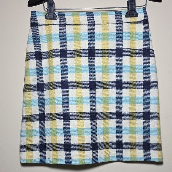 Boden Dresses & Skirts - Boden British Tweed 100% Wool Plaid Mini Skirt